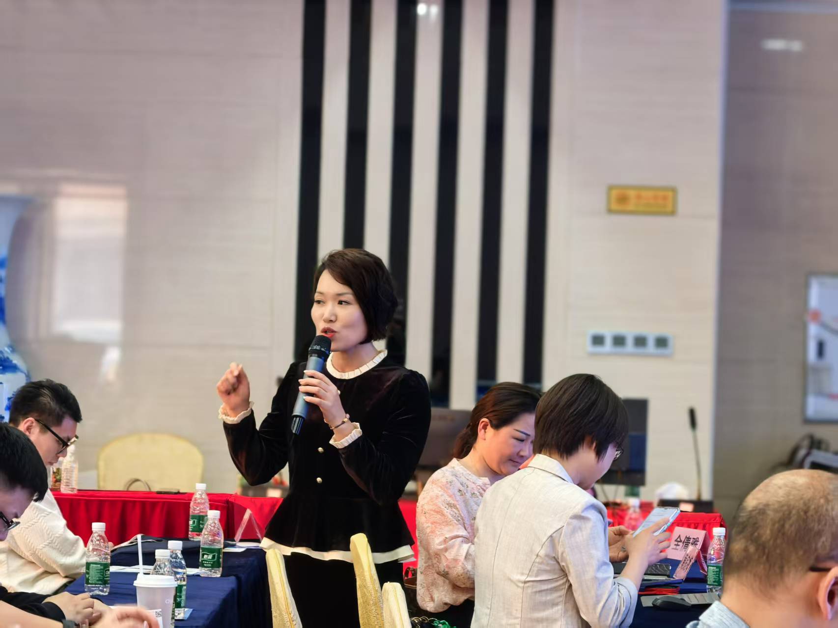 楊雙林專(zhuān)家代表受邀參加2025年廣東省高新技術(shù)企業(yè)培育政策宣講活動(dòng)（清遠(yuǎn)站）